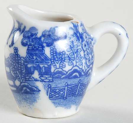 Blue Willow (Child's Set, Made in Japan) Toy Creamer