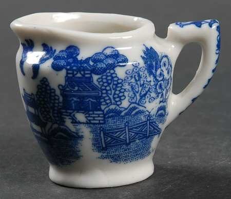 Blue Willow (Child's Set, Made in Japan) Toy Creamer