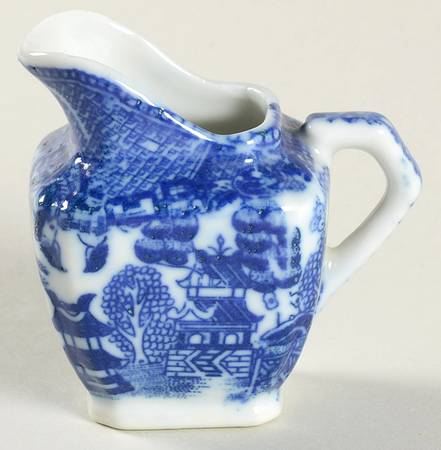 Blue Willow (Child's Set, Made in Japan) Toy Creamer
