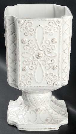 Jardins du Monde 18" Footed Urn No Lid