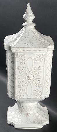 Jardins du Monde 18" Footed Urn with Lid