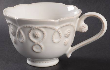 Jardins du Monde Footed Cup