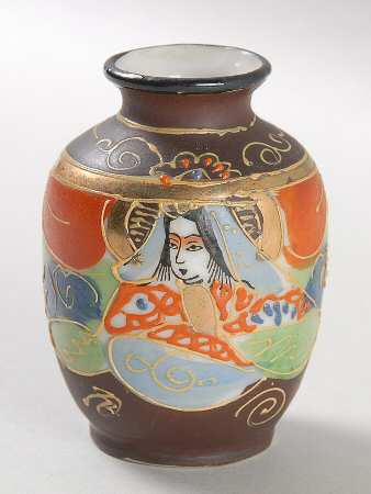 JAP769 2" Bud Vase