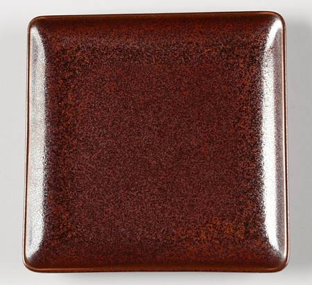 Red Granit (No Trim) by Jaune de Chrome