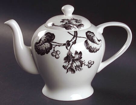 Rococo Teapot & Lid