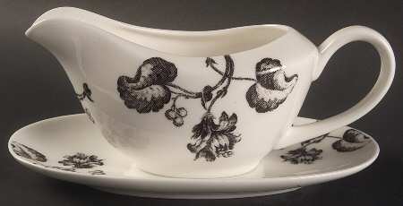 Rococo Gravy Boat & Underplate