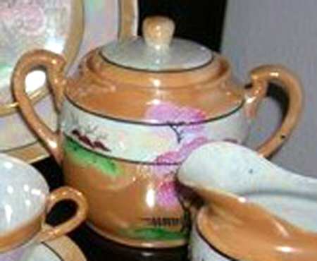 JAP823 Sugar Bowl & Lid