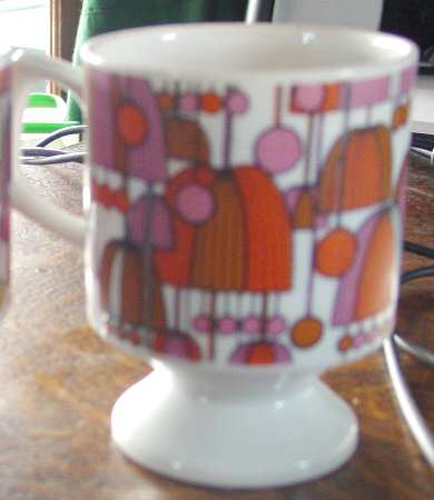 600-8 Mug