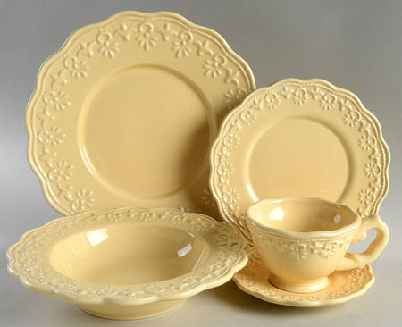 Lace Butter 5 Piece Place Setting