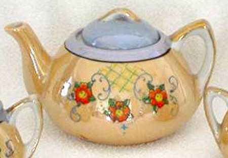 JAP841 Teapot & Lid