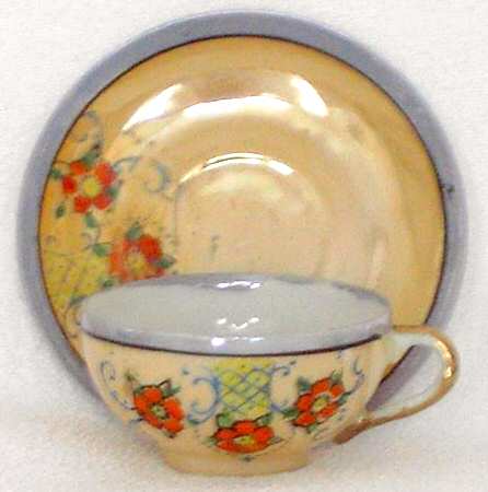JAP841 Flat Cup & Saucer Set