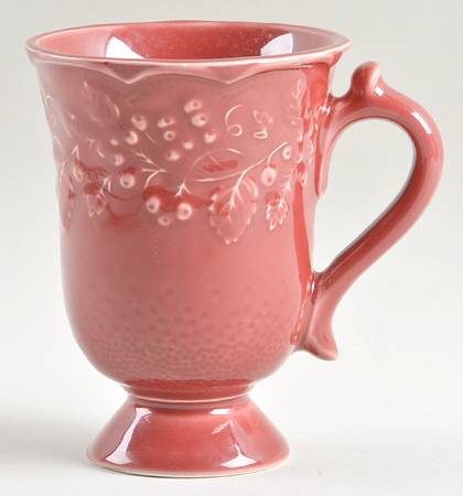 Winterberry Footed Mug