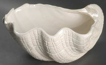 Water 12" Shell Shaped Bowl