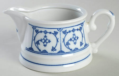 Blau Saks Gravy Boat