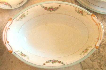 JAP856 9" Oval Vegetable Bowl
