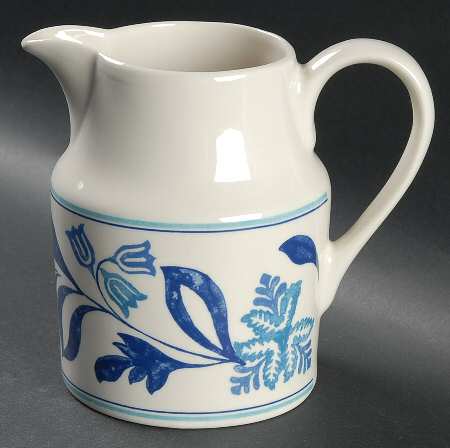 Farmhouse Blue Fern 32 Oz Pitcher