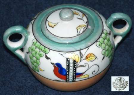 JAP858 Sugar Bowl & Lid