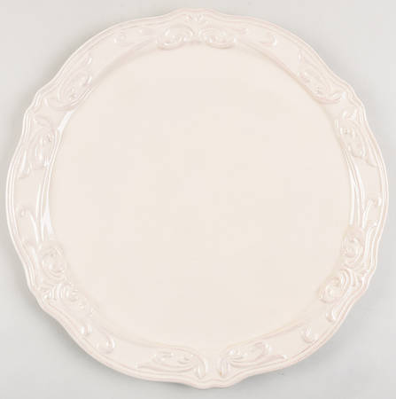 Corvella Ivory Cake Plate