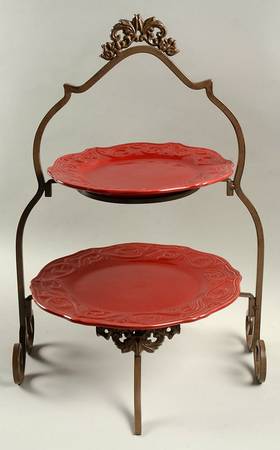 Corvella Red 2 Tier Metal Plate Holder & Plates