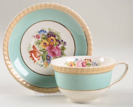 JB1051 Flat Cup & Saucer Set
