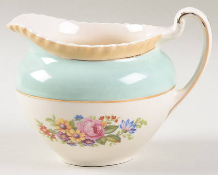 JB1051 Creamer
