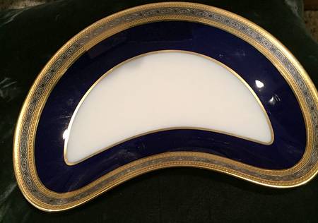 Nouans Crescent Salad Plate
