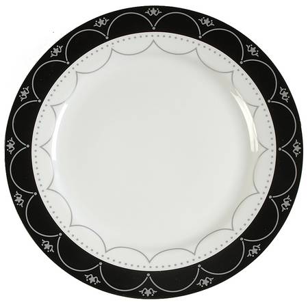Medallion by Jaclyn Smith
