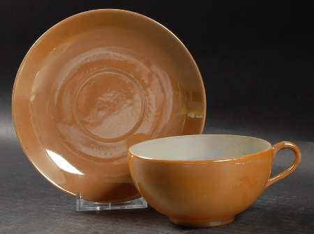 SZK8 Footed Cup & Saucer Set
