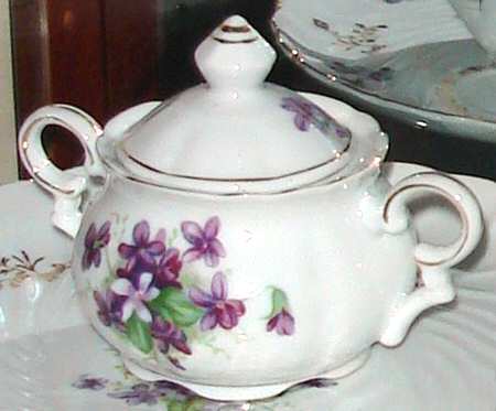 NYB9 Sugar Bowl & Lid