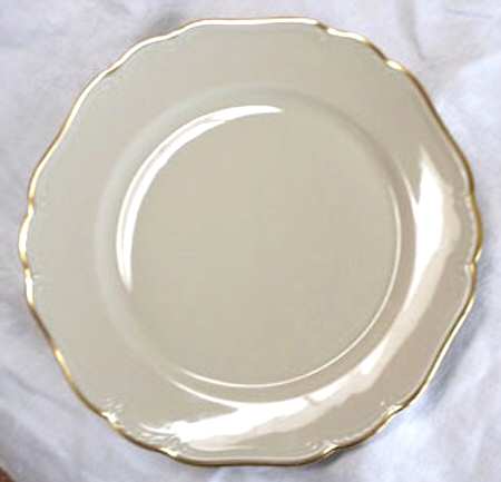 0931 Salad Plate