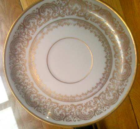 JOH395 Saucer
