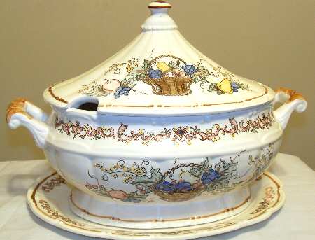 JAP920 Oval Tureen & Lid with Underplate