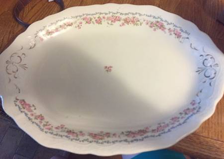 Bordeaux Rose 16" Oval Serving Platter