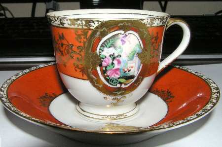 MKM2 Footed Cup & Saucer Set