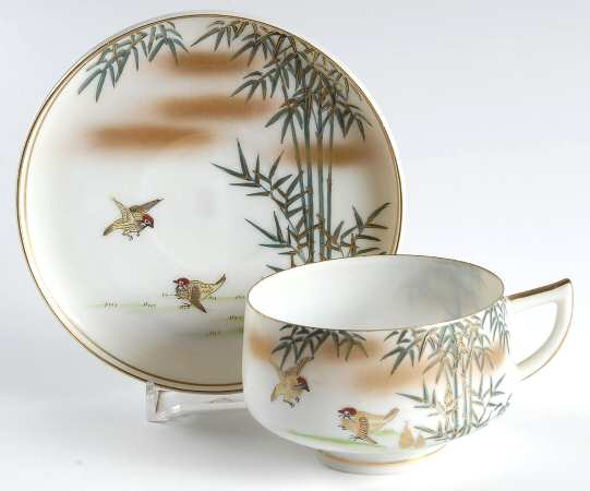JAP949 Footed Cup & Saucer Set