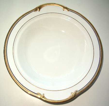 JB1097 Handled Cake Plate