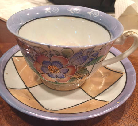 JAP958 Footed Cup & Saucer Set