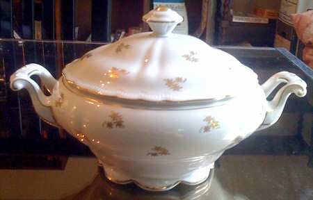 JAE222 Round Covered Vegetable