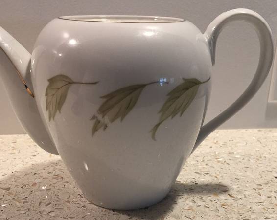 Elysees Teapot No Lid
