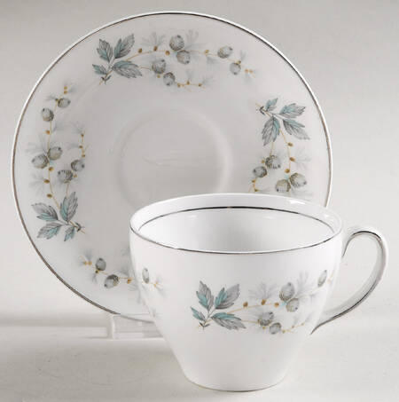 JB1100 Flat Cup & Saucer Set