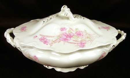JB1101 Oval Covered Vegetable