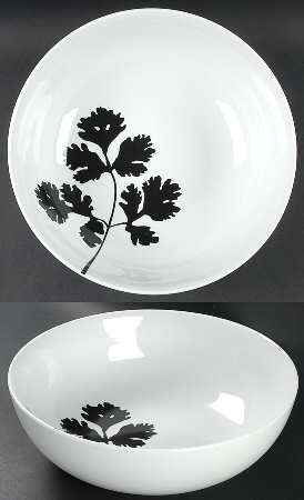Cooks Black 11" Round Serving Bowl