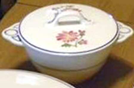 JB1111 Sugar Bowl & Lid