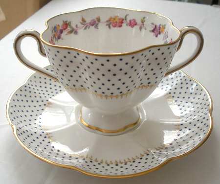 19056 Footed Cream Soup Bowl & Saucer Set