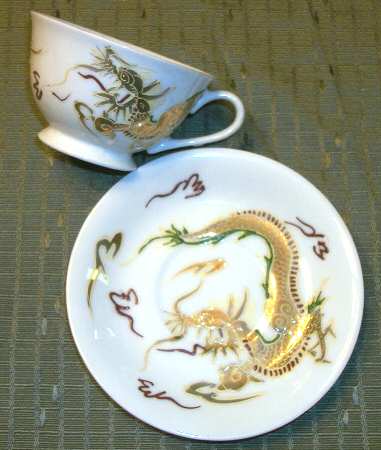 JAP1040 Footed Cup & Saucer Set