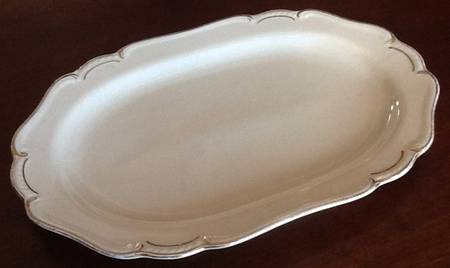 JAE239 13" Oval Serving Platter