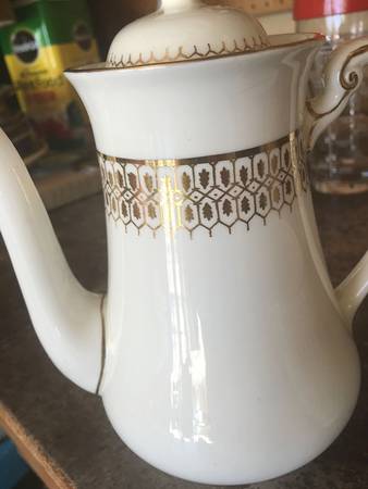 Uni Coffee Pot & Lid