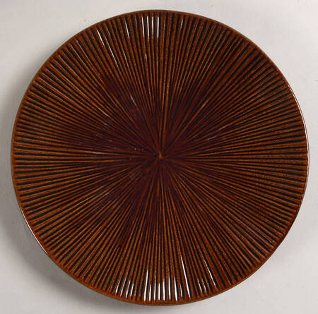Lotus Leaf Brown Salad Plate