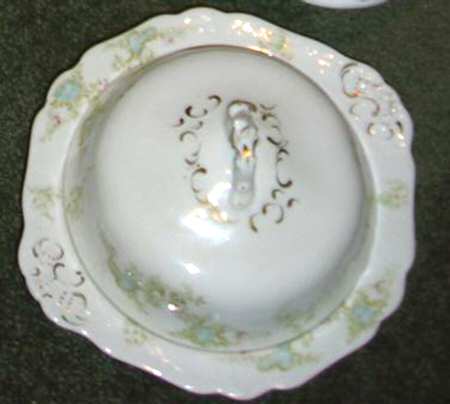 JB1160 Round Covered Butter