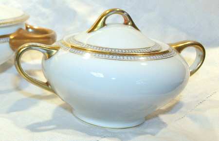 6180 Sugar Bowl & Lid